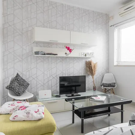 Spacious Penthouse W Side Sea View * San Pawl il-Baħar