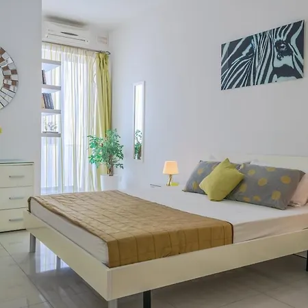 Apartment Spacious Penthouse W Side Sea View St. Paul's Bay