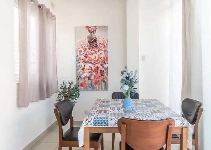 Apartment Spacious Penthouse W Side Sea View St. Paul's Bay